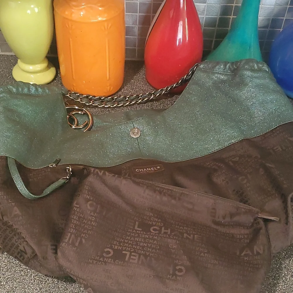 Chanel Cabas Bag with COA - Picture 12 of 16